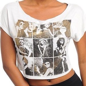 White Graphic Crop T-Shirt with Short Sleeves